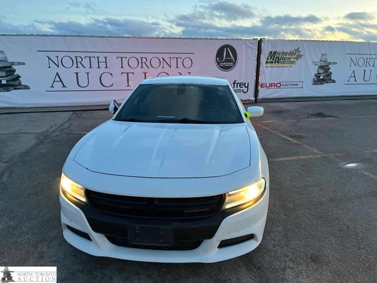 2016-dodge-charger-police-image-2