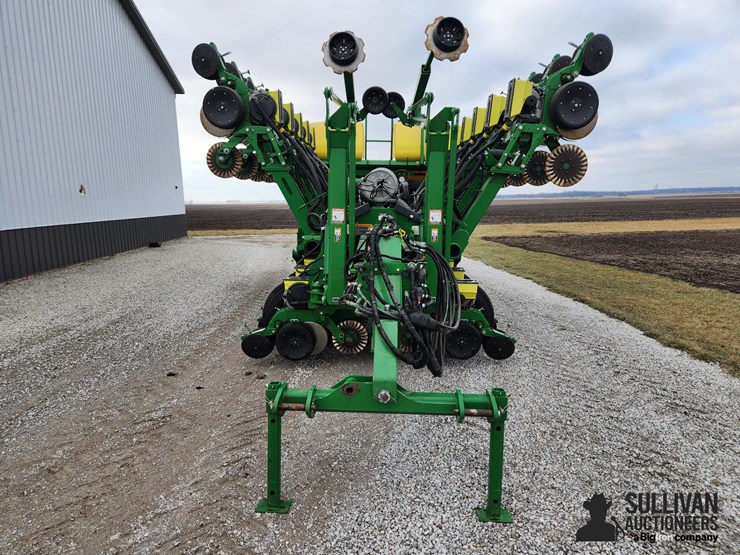 2018-john-deere-1795-image-2