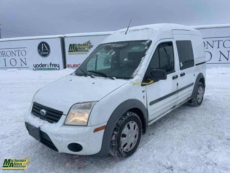 2011-ford-transit-connect-image-2