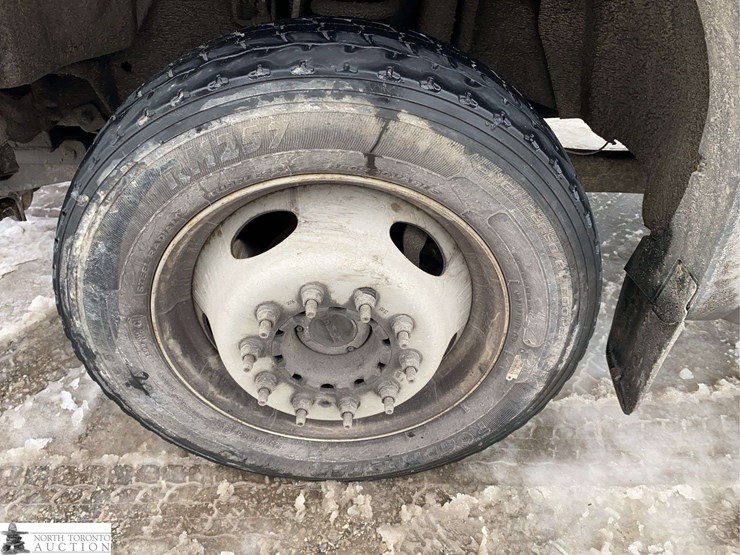 2015-ford-f450-image-11