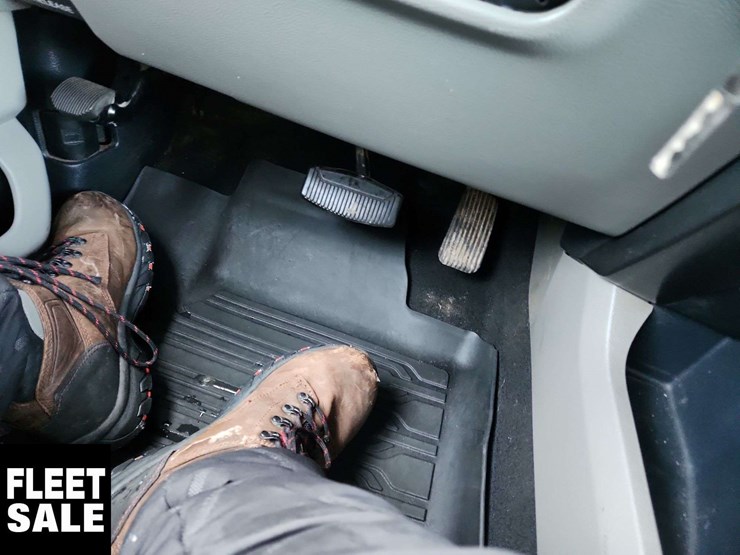 2022-ford-f250-image-25