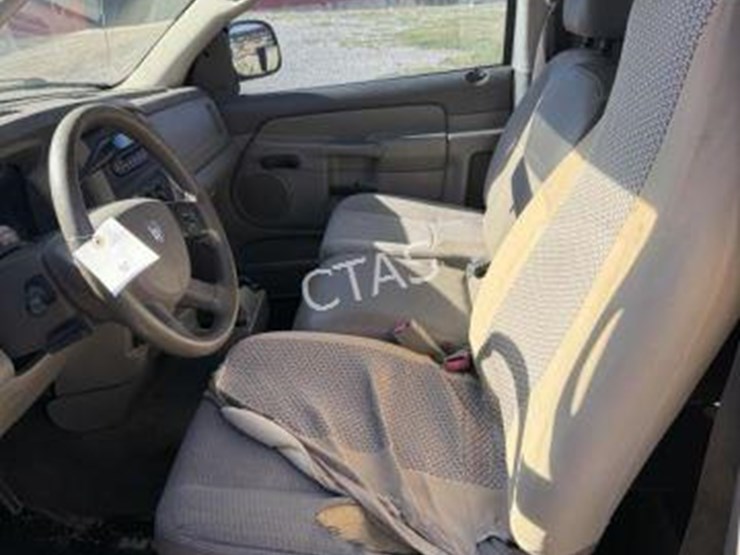 2005-dodge-ram-1500-image-19