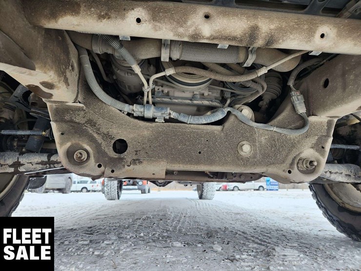 2018-chevrolet-silverado-1500-image-18