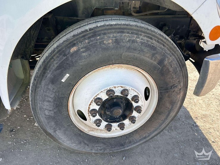 2007-ford-f750-image-39