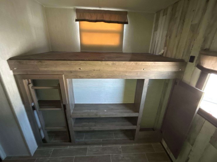 2021-forest-river-puma-put31qbbh-travel-trailer-image-22