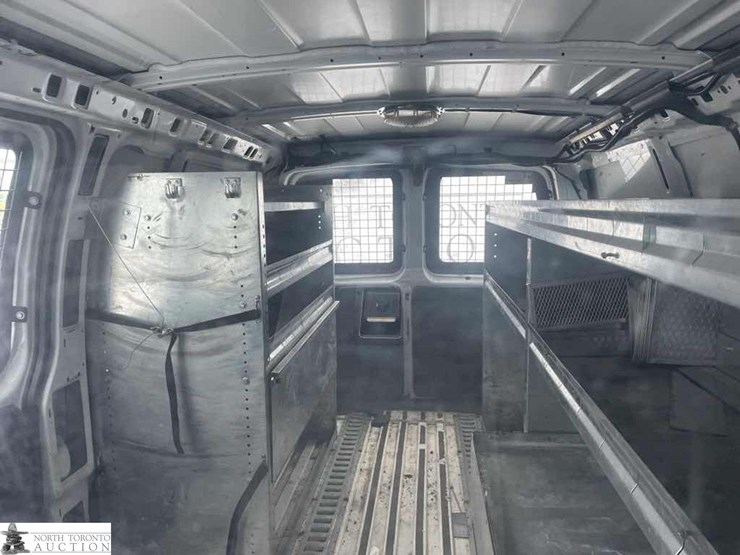 2011-chevrolet-express-g3500-image-7