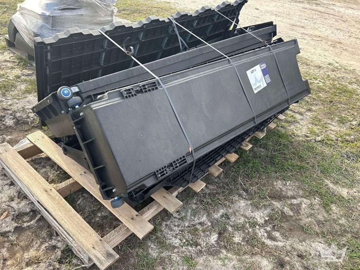 decked-vehicle-bed-drawer-storage-system-image-3