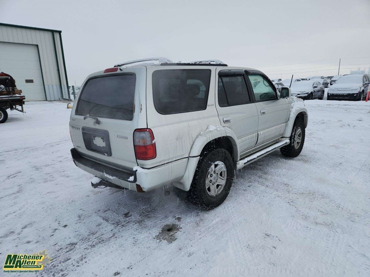 1999-toyota-4-runner-limited-image-4