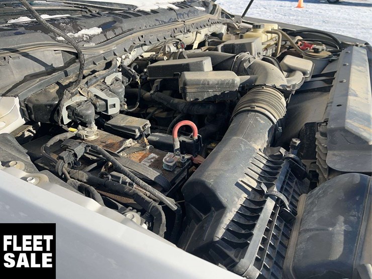 2021-ford-f350-image-22