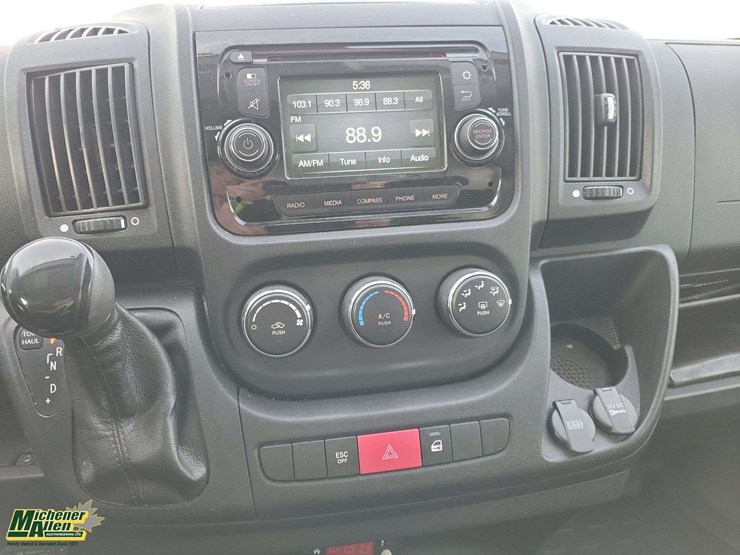 non-operable-2014-ram-promaster-s/a-cube-van-image-17