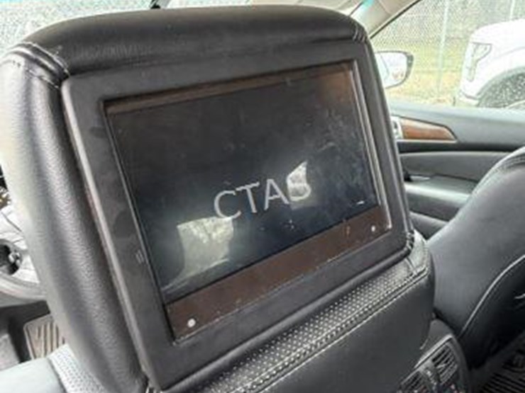 2017-nissan-pathfinder-image-16