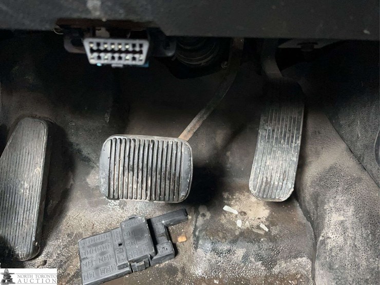 2015-ford-explorer-police-interceptor-image-22