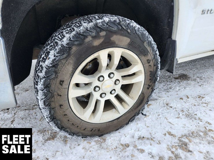 2018-chevrolet-silverado-1500-image-10