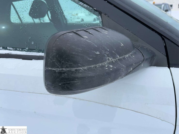 2018-ford-explorer-image-34