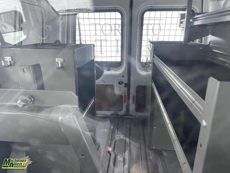 2012-ford-transit-connect-image-40