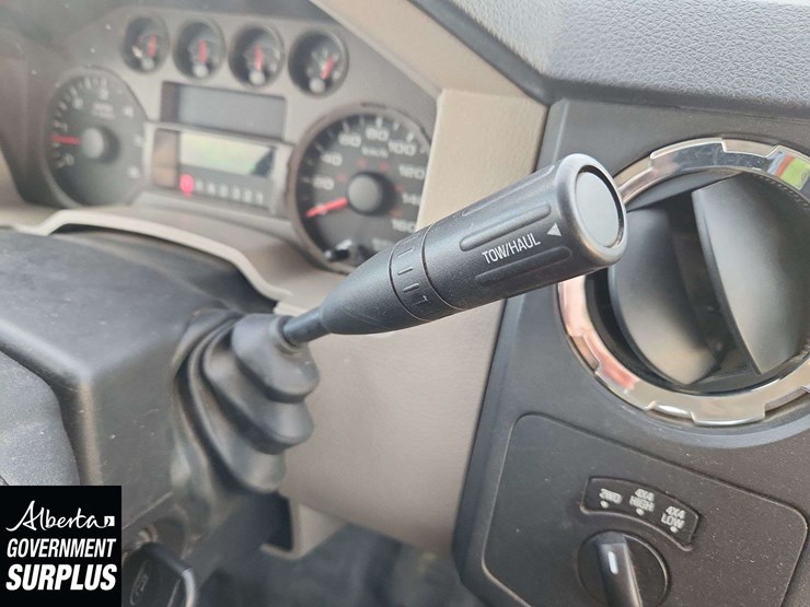 2008-ford-f350-image-24