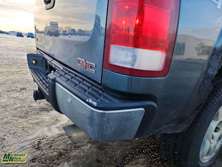 2009-gmc-sierra-1500-slt-image-40