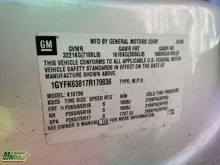 2007-cadillac-escalade-image-24