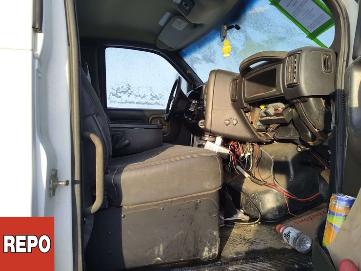 2007-gmc-topkick-c5500-image-13