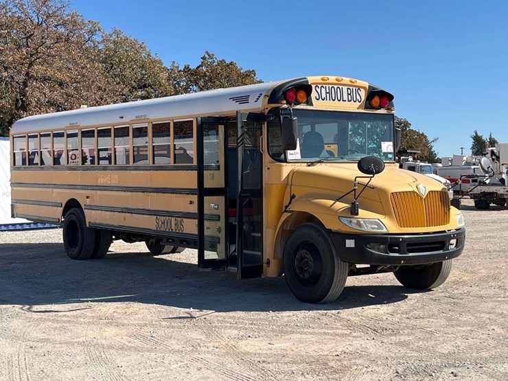 2008-ic-corporation-pb105-school-bus-image-4