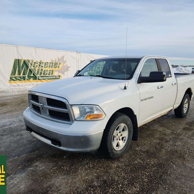 2011 DODGE 1500