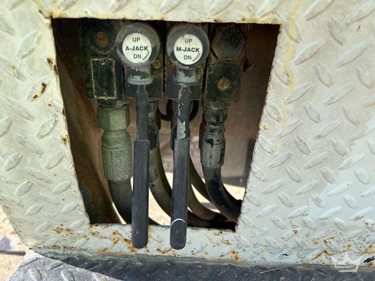 2007-ford-f750-image-22