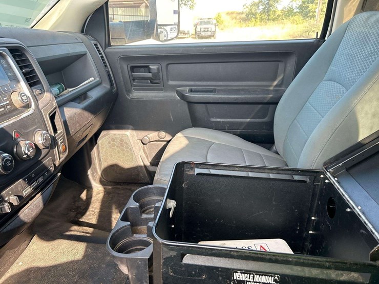 2014-dodge-ram-4500-image-17