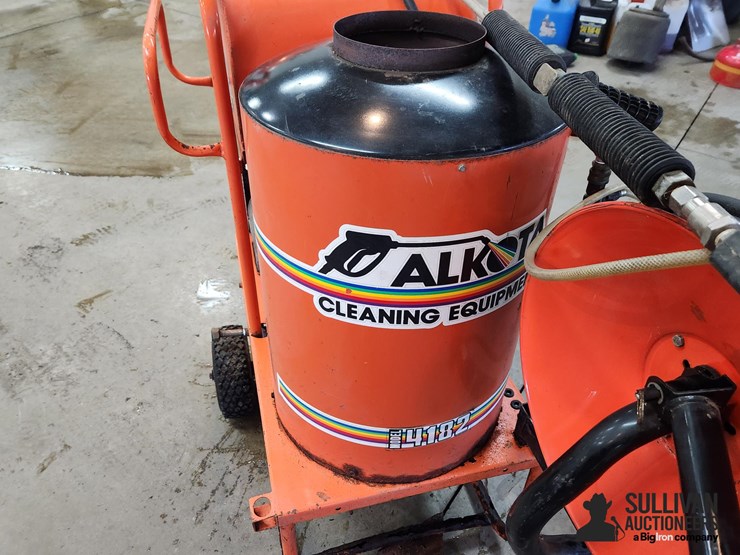 alkota-4182-hot-water-pressure-washer-image-16