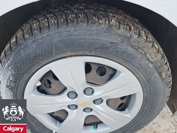 non-operable-2017-chevrolet-cruze-ls-4dr-sedan-image-13