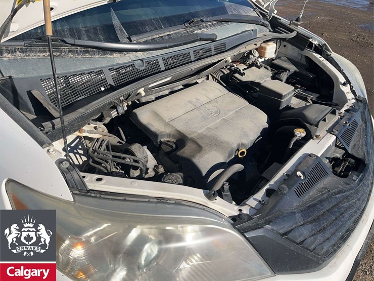 2013-toyota-sienna-image-21