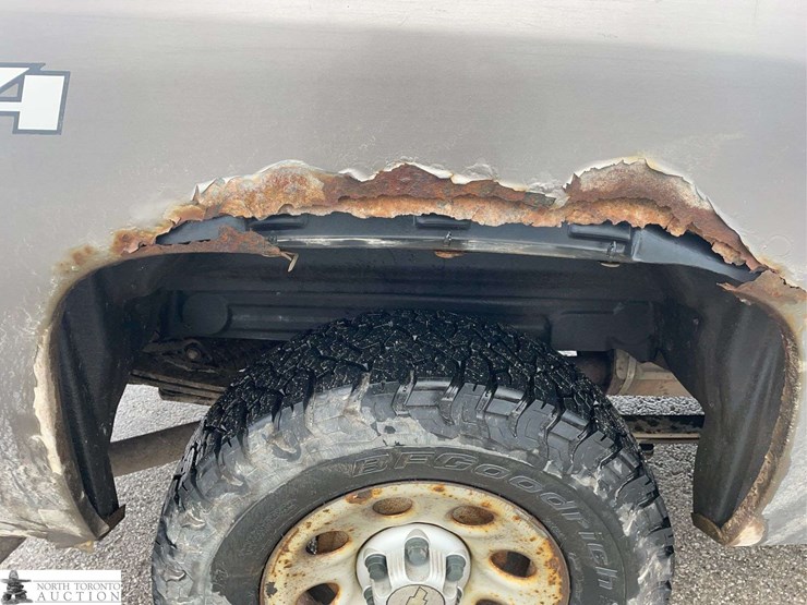 2013-chevrolet-silverado-1500-image-37