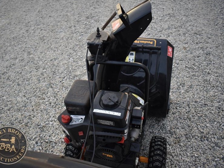 poulan-pro-24-inch-snow-blower-41331-image-14