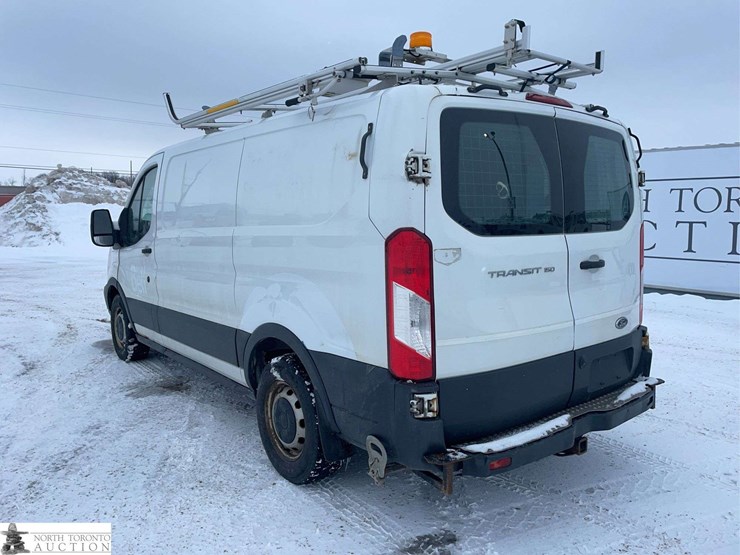 2016-ford-transit-image-3