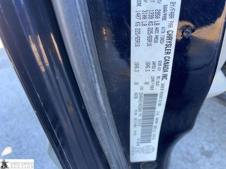 2010-dodge-grand-caravan-se-image-9