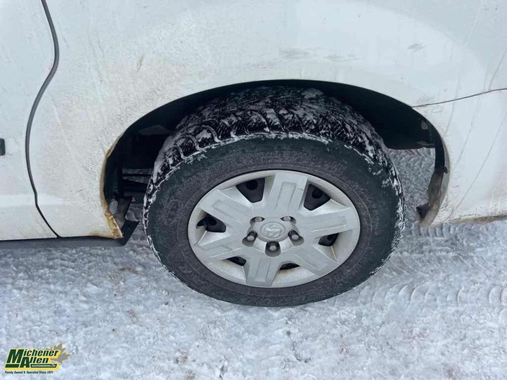 2012-dodge-ram-van-image-31