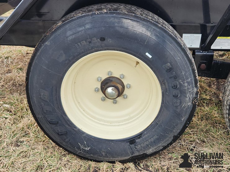 2017-behnke-1,600-gal-t/a-poly-nurse-tank-trailer-image-20