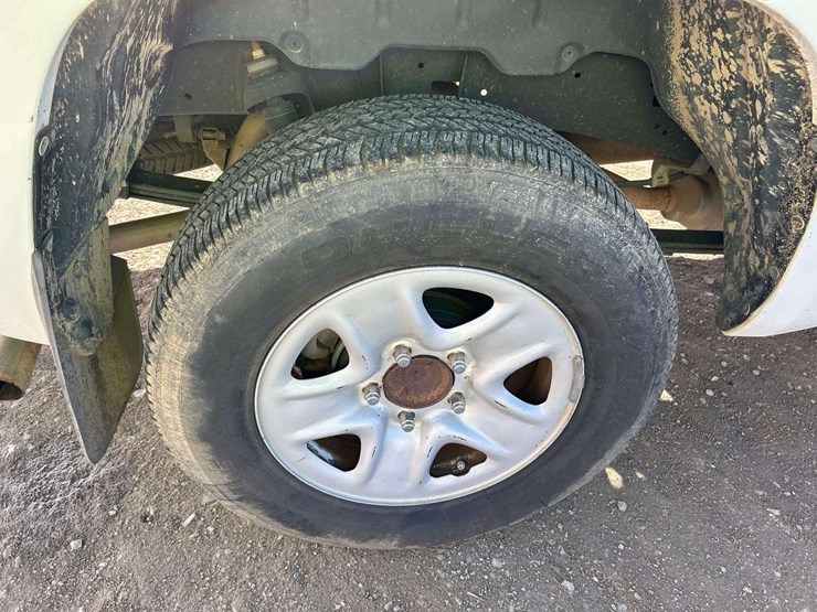 2014-toyota-tundra-image-21