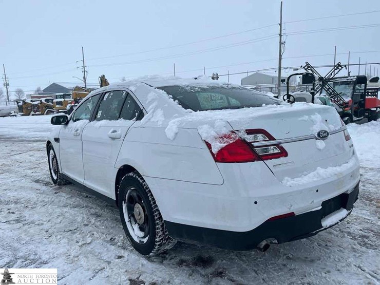 2013-ford-taurus-police-inte-image-6