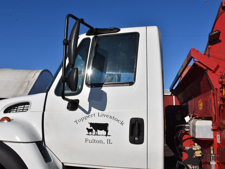 2007-international-7400-image-15