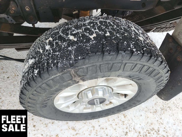 2020-ford-f350-image-10