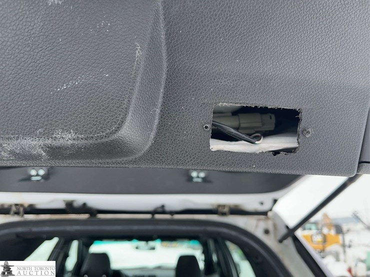 2015-ford-explorer-police-interceptor-image-29