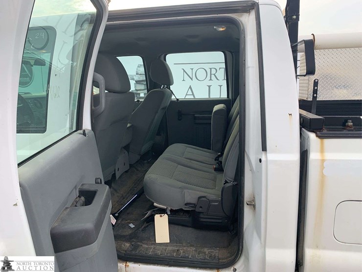 2013-ford-f250-image-30