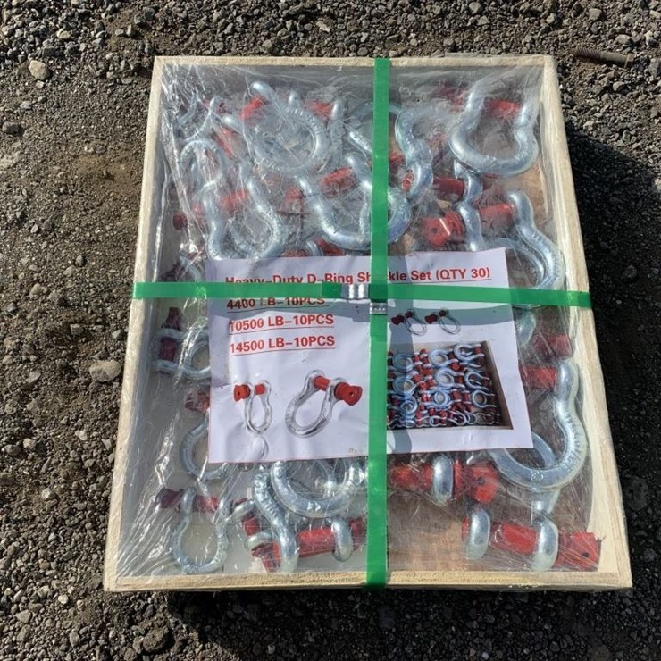 Unused Heavy Duty D-Ring Shackle Set,