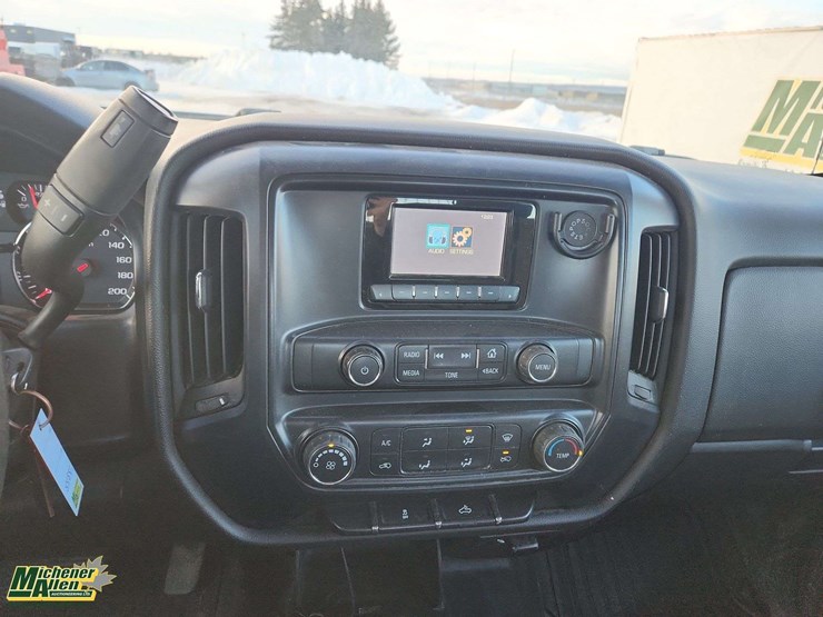 2015-chevrolet-silverado-2500hd-image-20