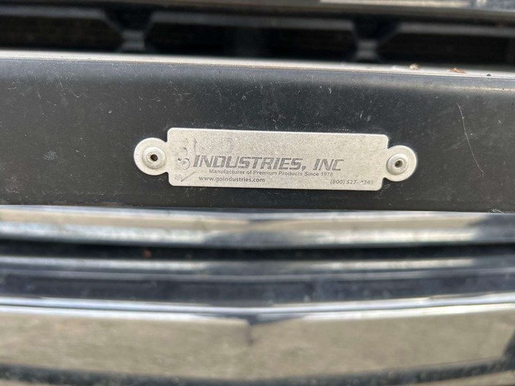 2018-chevrolet-silverado-1500-image-23