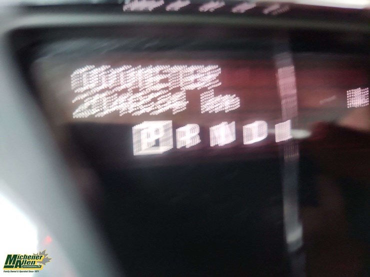 2015-gmc-acadia-image-16