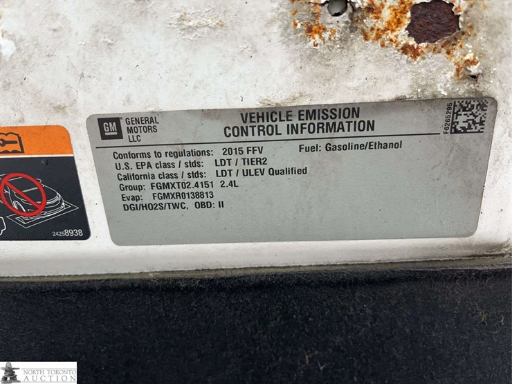 2015-chevrolet-equinox-ls-image-16