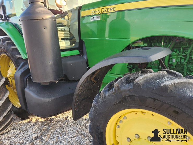 2012-john-deere-8260r-image-17
