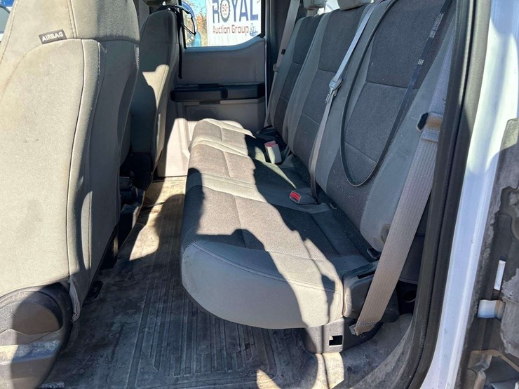 2017-ford-f150-image-19