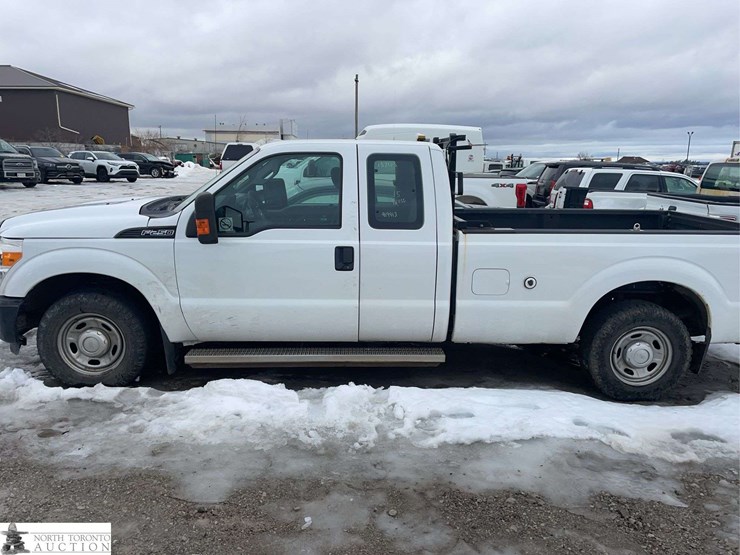 2015-ford-f250-image-2